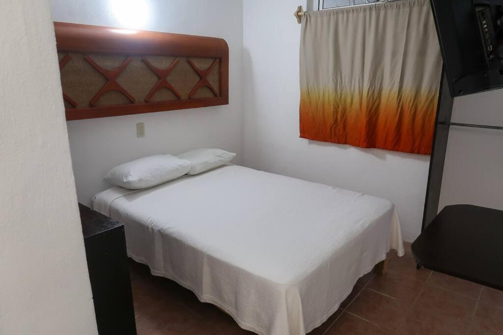 Casa Aurora #2: Private Room In Excellent Location Puerto Vallarta Exterior photo